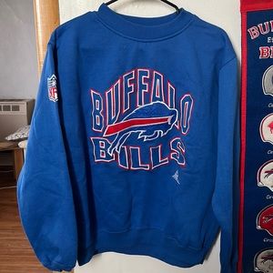Vintage unisex Buffalo Bills Sweater.
